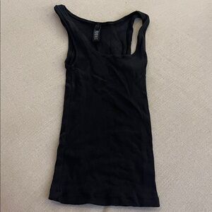 Skims cotton ribbed tank